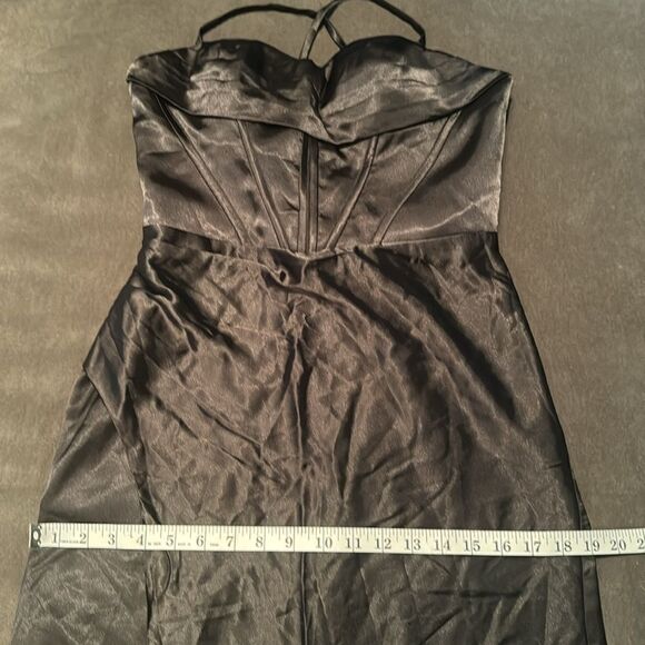 Women’s Black Full Length Prom Party Dress Criss Cross Straps & Leg Slit Size 8 - Picture 13 of 15